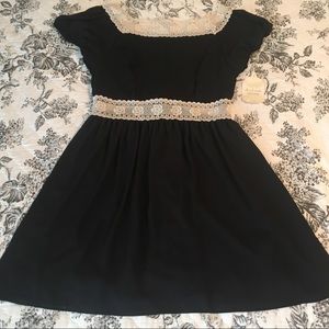 Altar’d State Lil’ Gothic Lace Dress 🕸